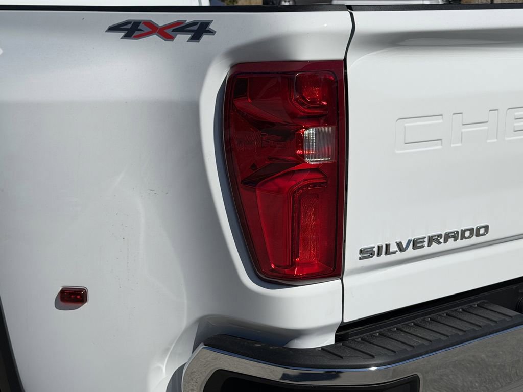 New 2026 Chevrolet Silverado 3500 LT w/ Convenience Package image 8
