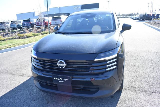 Used 2025 Nissan Kicks S image 7