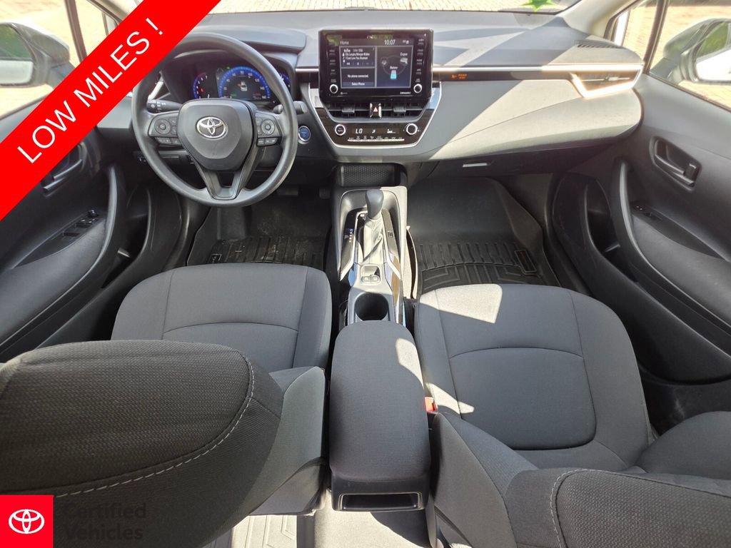 Certified 2022 Toyota Corolla LE FWD image 4