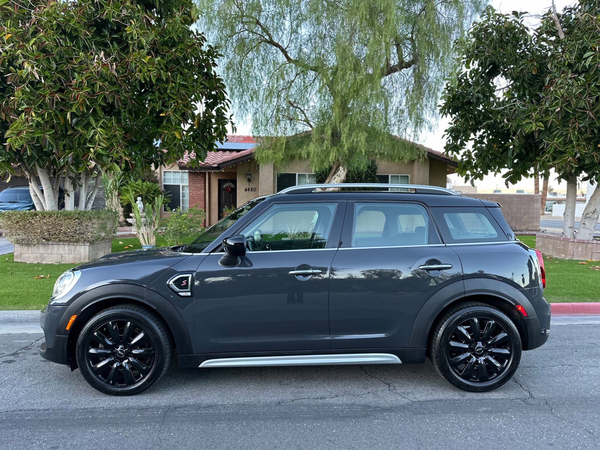 Used 2020 MINI Cooper Countryman S w/ Storage Package image 6
