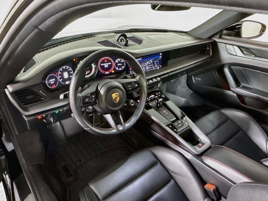 Certified 2022 Porsche 911 Carrera S RWD image 4