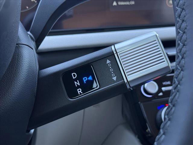 New 2025 Hyundai Tucson Limited image 15