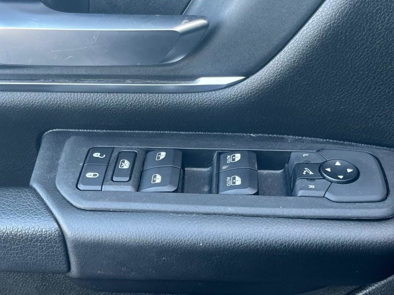 Used 2025 RAM 1500 Big Horn image 32