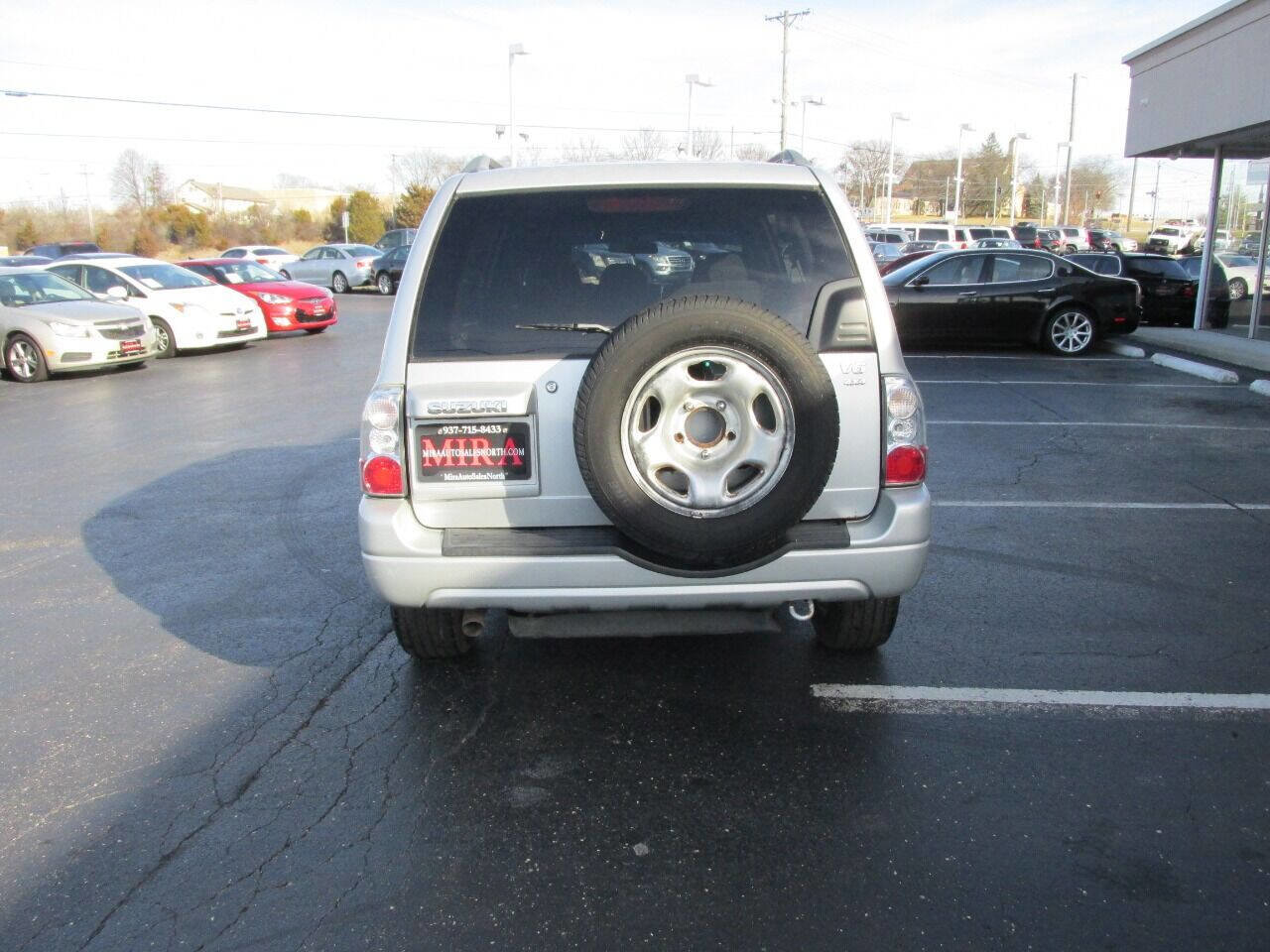 Used 2005 Suzuki XL7 LX image 8