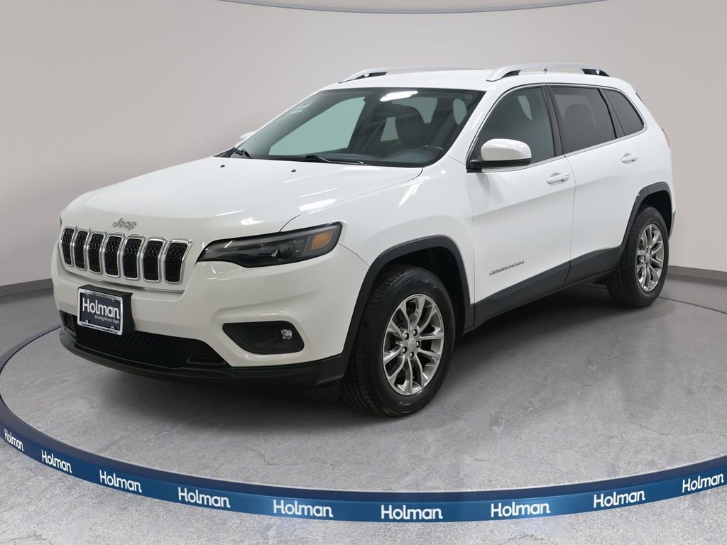 Used 2019 Jeep Cherokee Latitude Plus w/ Comfort/Convenience Group