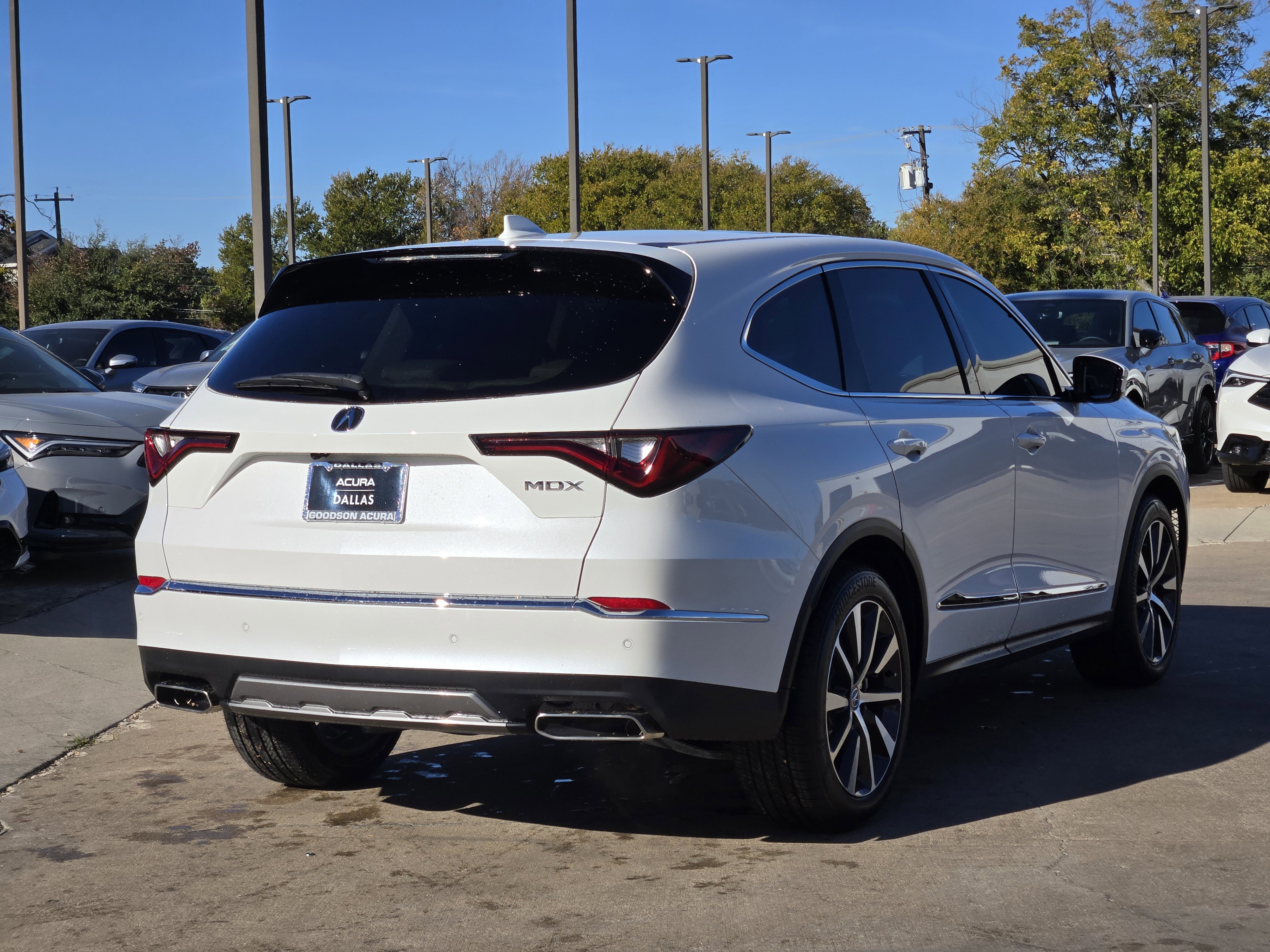 New 2026 Acura MDX FWD w/ Technology Package image 4