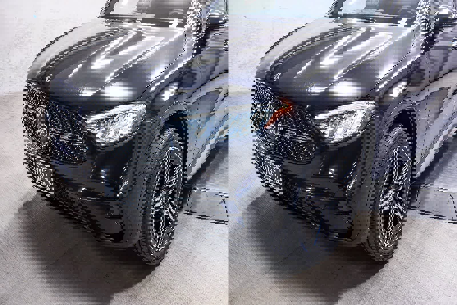 Certified 2026 Mercedes-Benz GLC 300 image 11