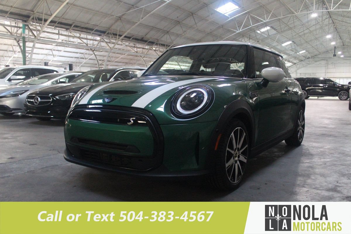 Used 2023 MINI Cooper SE FWD image 2