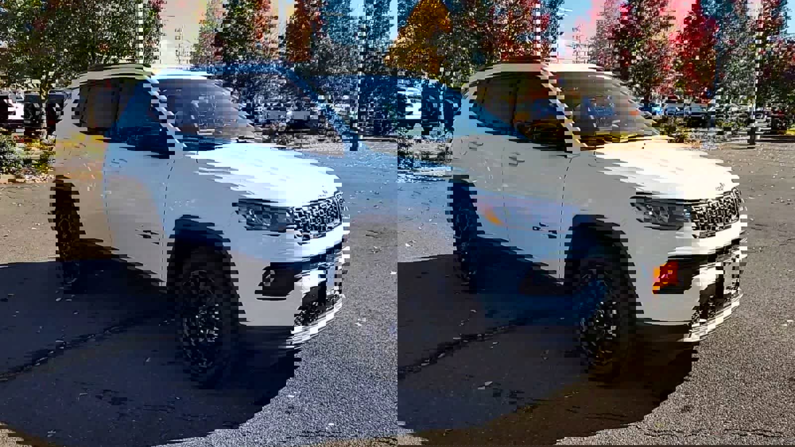 New 2026 Jeep Compass Latitude image 2