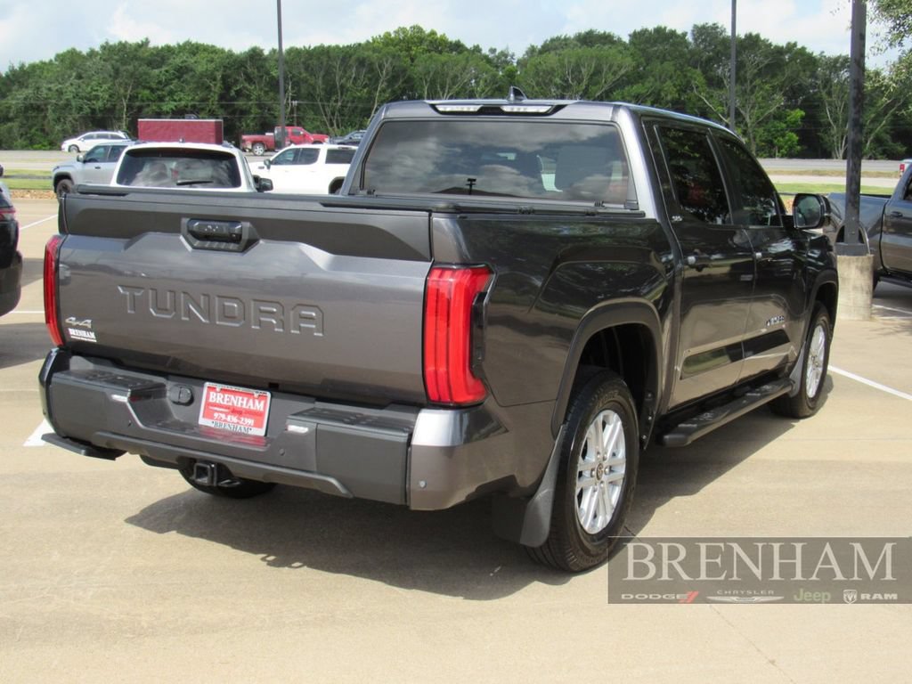 Used 2024 Toyota Tundra SR5 w/ SR5 Convenience Package AWD/4WD image 6