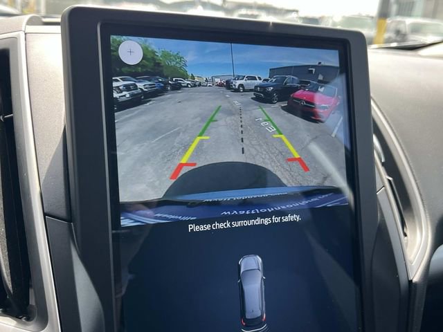 Used 2022 Ford Edge SE w/ Black Appearance Package image 36