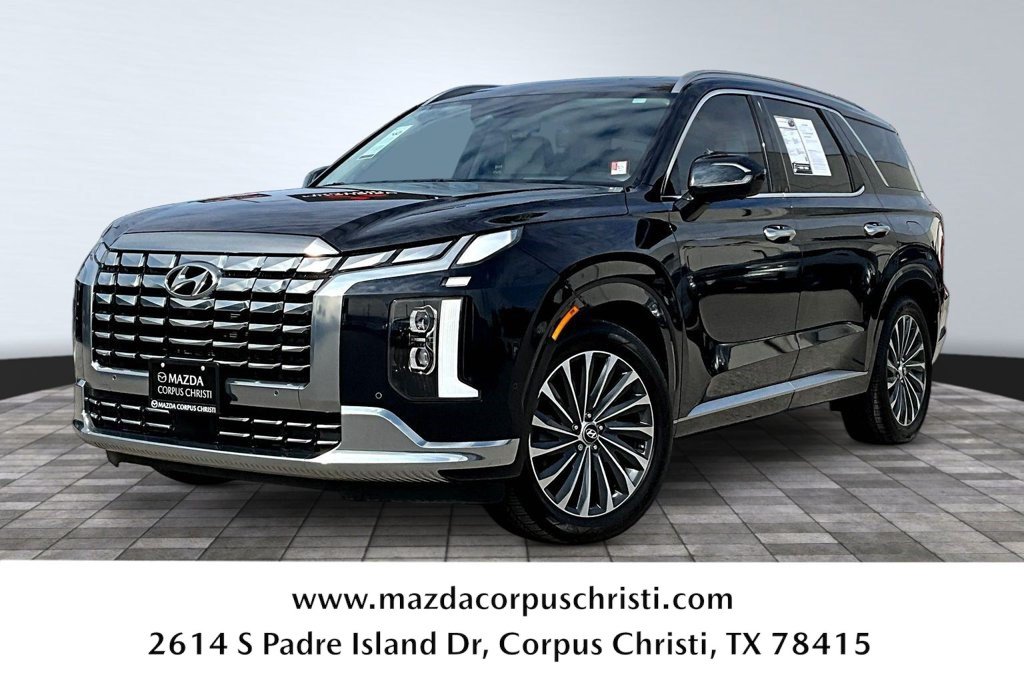 Used 2024 Hyundai Palisade Calligraphy FWD image 1