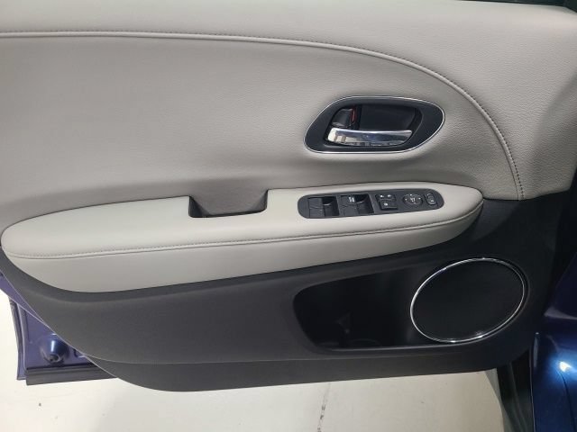 Used 2017 Honda HR-V EX-L image 19