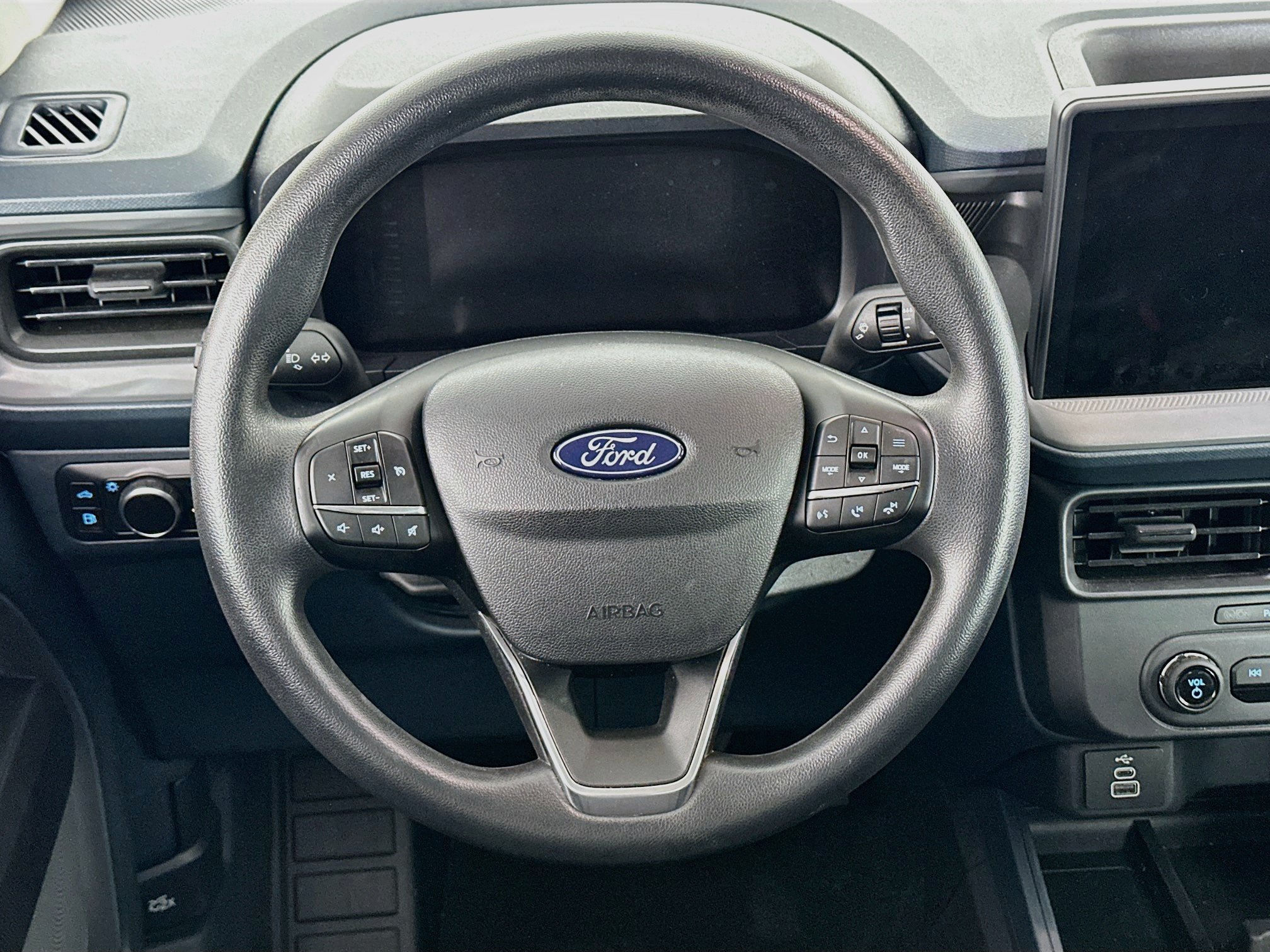 Used 2025 Ford Maverick XL FWD image 18