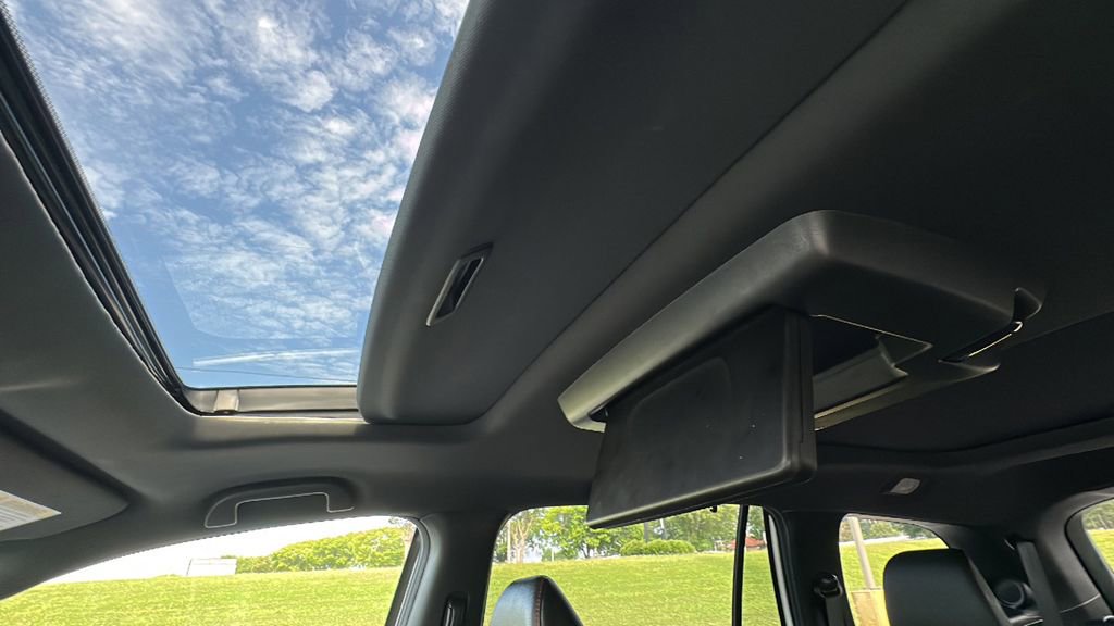 Used 2022 Honda Pilot Black Edition image 26