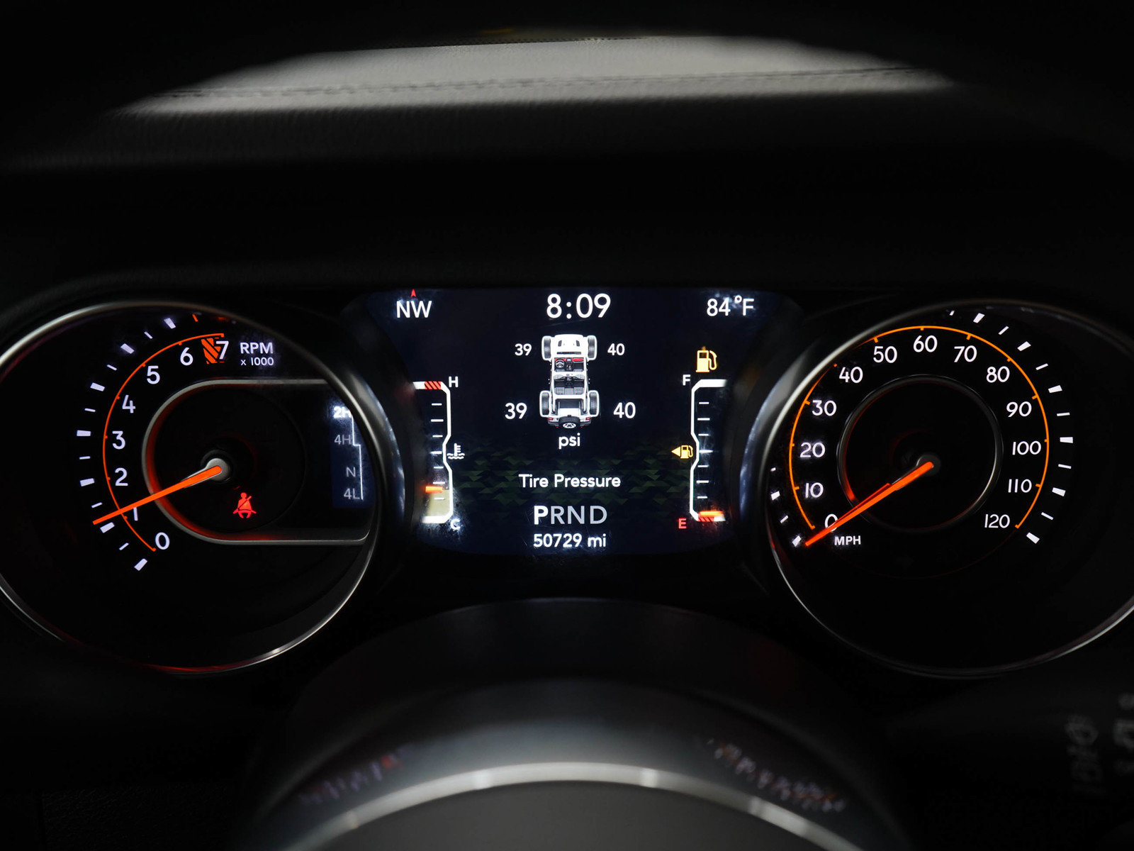 Used 2020 Jeep Wrangler Unlimited Sahara w/ Uconnect 4C Nav & Sound Group AWD/4WD image 23