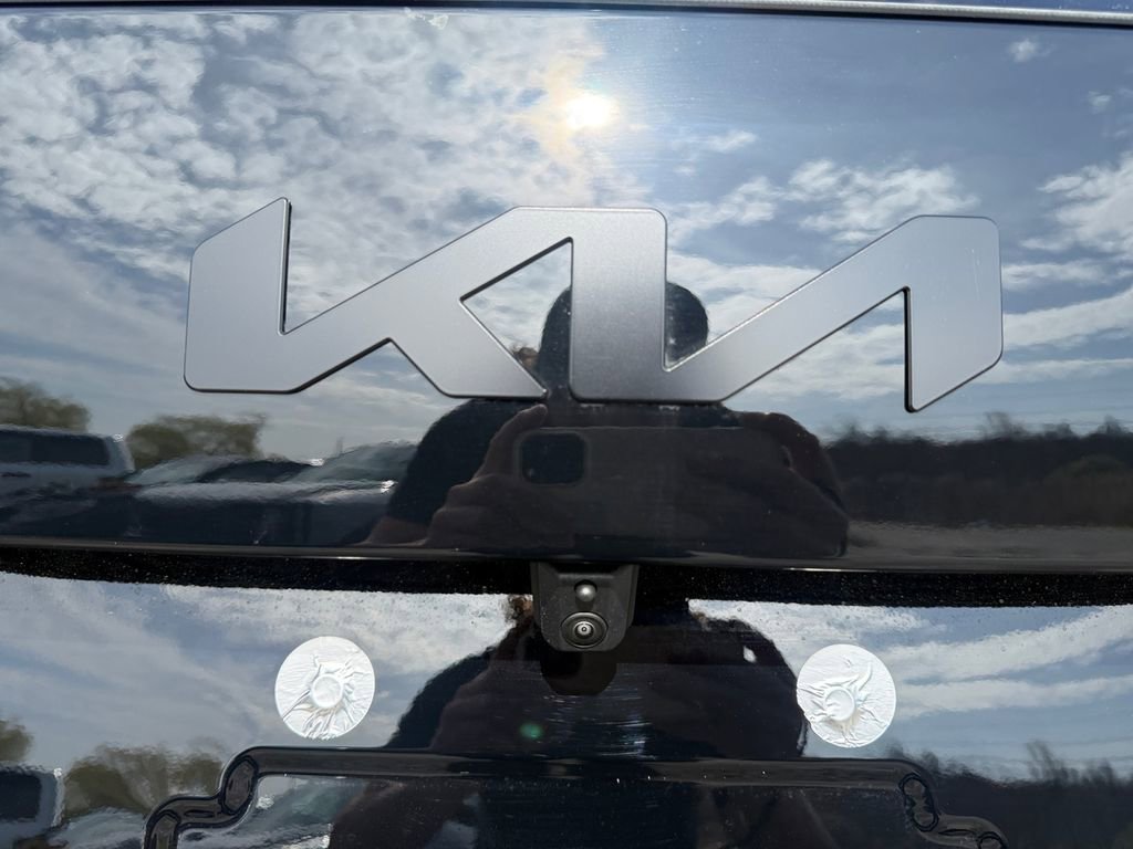 New 2027 Kia Telluride SX X-Line w/ Towing Package image 17