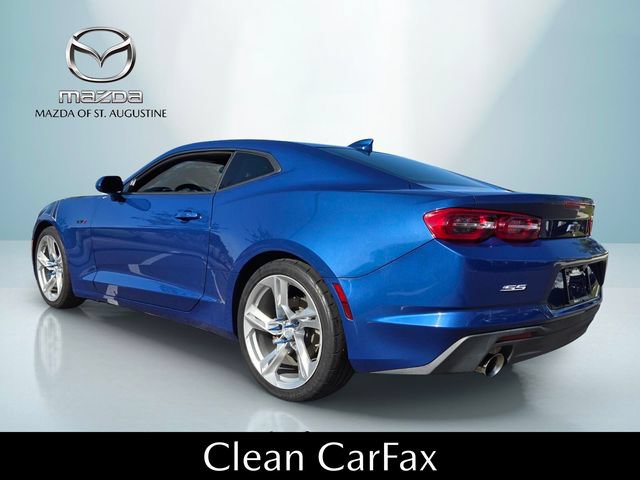 Used 2020 Chevrolet Camaro LT RWD image 4