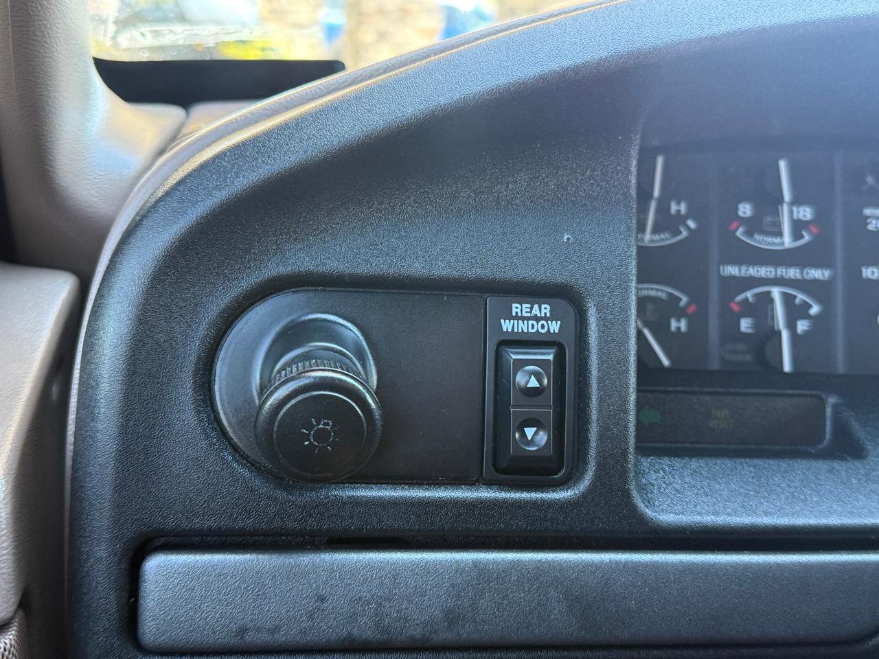 Used 1995 Ford Bronco Eddie Bauer image 24