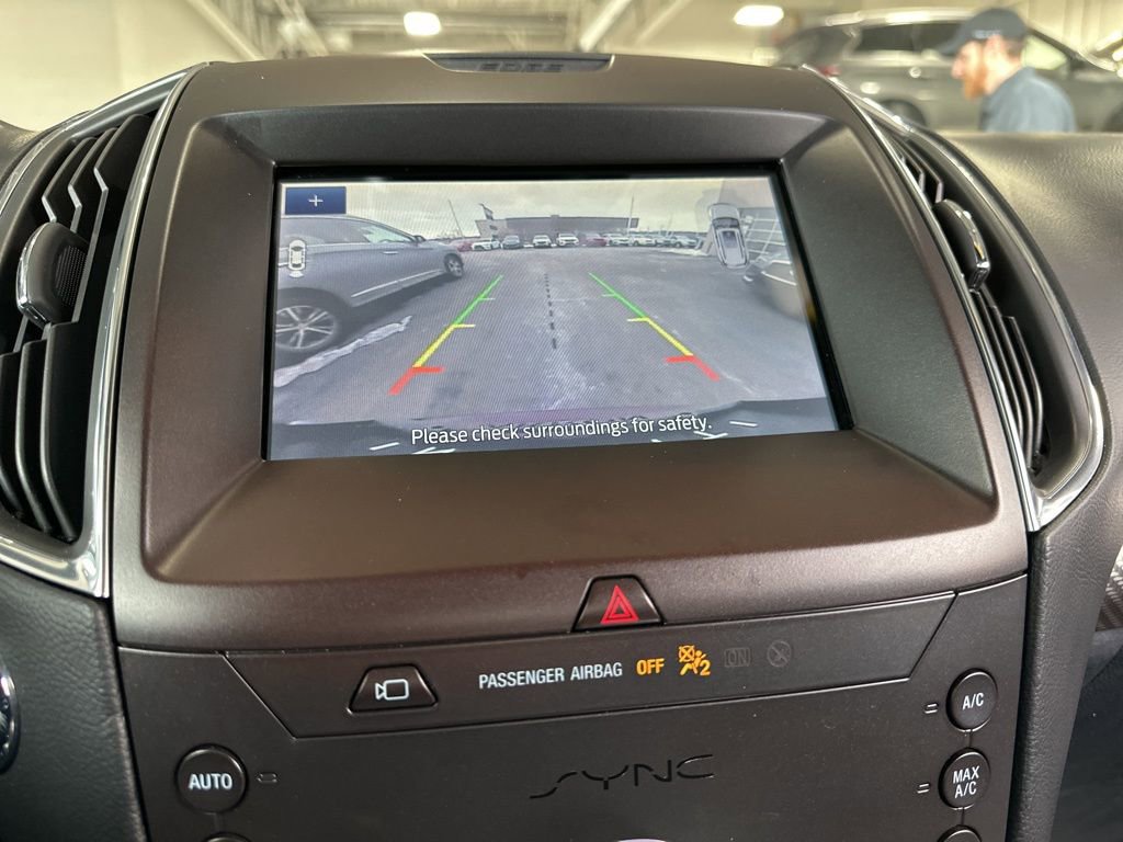 Used 2020 Ford Edge Titanium w/ Equipment Group 301A image 7