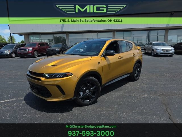 Used 2025 Dodge Hornet R/T w/ R/T Plus Package