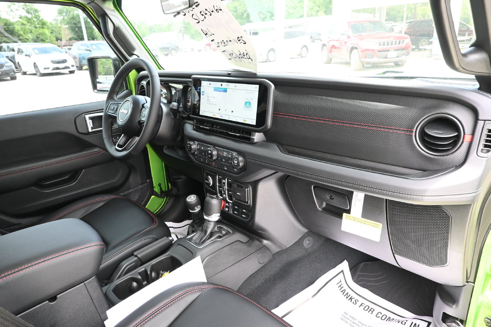 New 2025 Jeep Gladiator Rubicon w/ Convenience Group AWD/4WD image 34