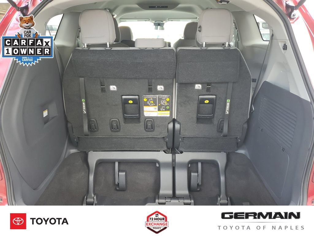 Used 2023 Toyota Sienna LE FWD image 25