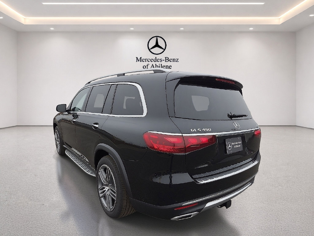 Used 2025 Mercedes-Benz GLS 450 4MATIC image 5