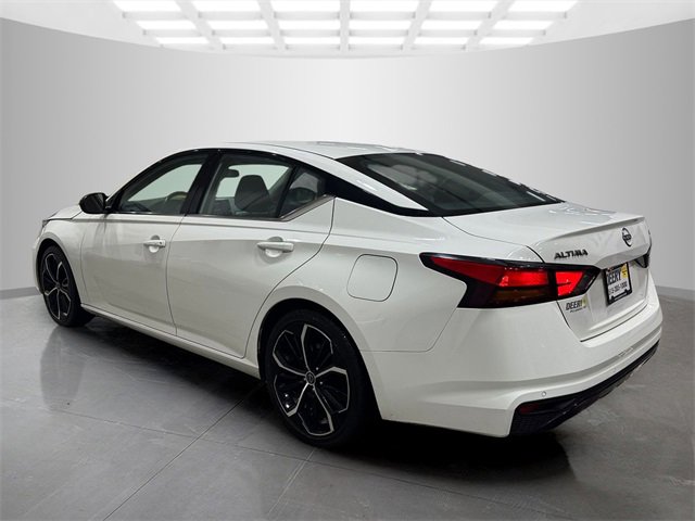 Used 2023 Nissan Altima 2.5 SR image 5