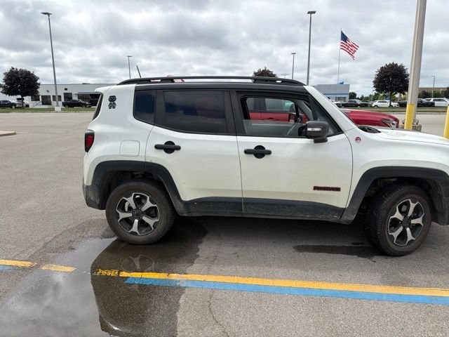Used 2019 Jeep Renegade Trailhawk AWD/4WD image 4