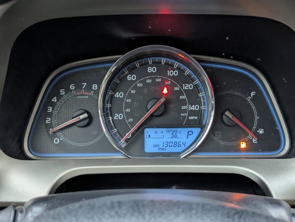 Used 2013 Toyota RAV4 Limited FWD image 30