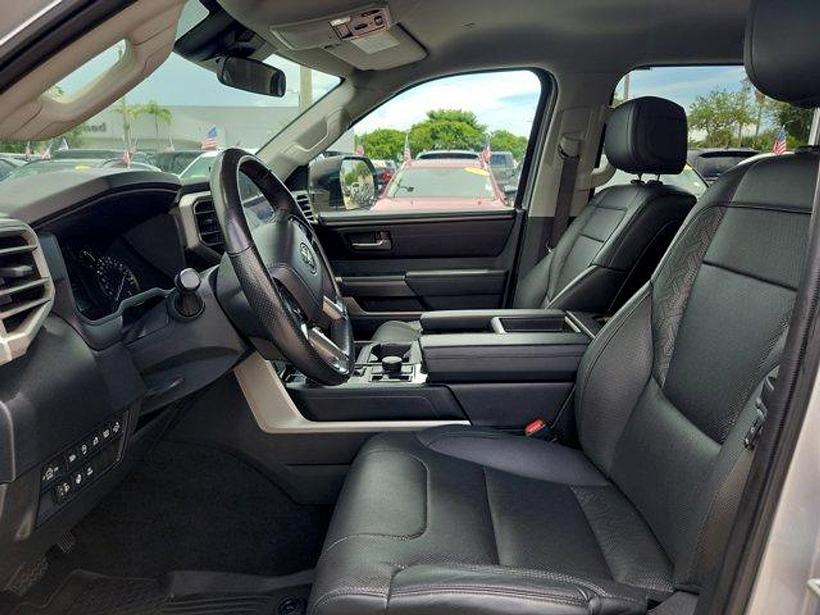 Used 2022 Toyota Tundra SR5 w/ SR5 Premium Package AWD/4WD image 25