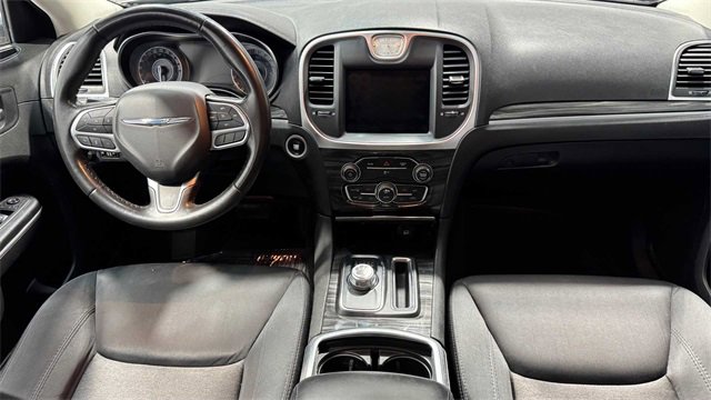 Used 2019 Chrysler 300 Touring w/ Sport Appearance Package image 17