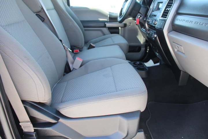 Used 2017 Ford F250 XLT w/ XLT Value Package RWD image 21