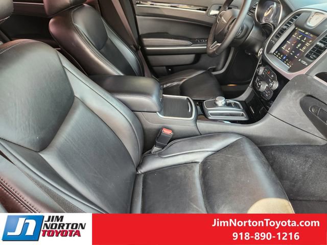 Used 2023 Chrysler 300 Touring L w/ Popular Equipment Group image 15