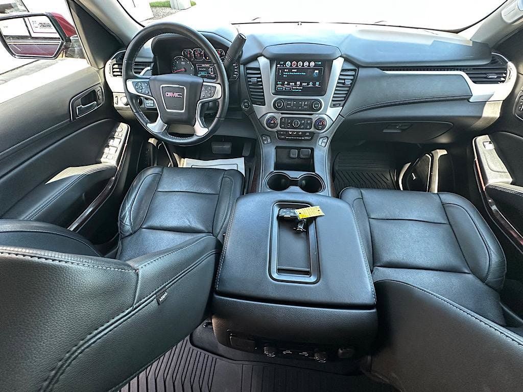 Used 2019 GMC Yukon SLT w/ Open Road Package AWD/4WD image 16