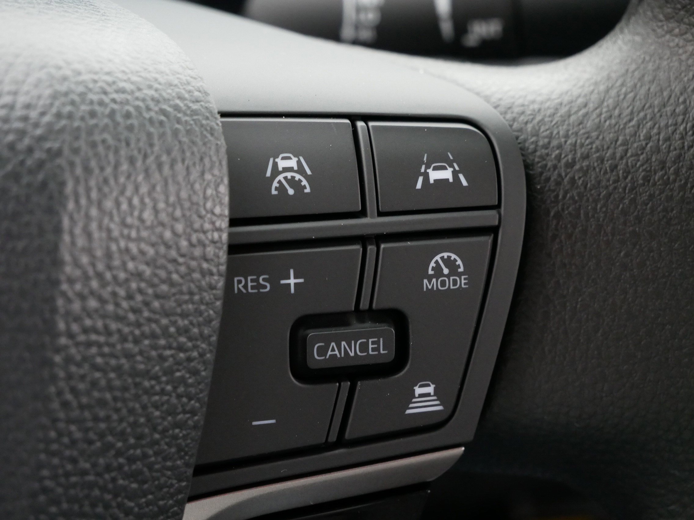 Used 2026 Toyota Camry LE image 25