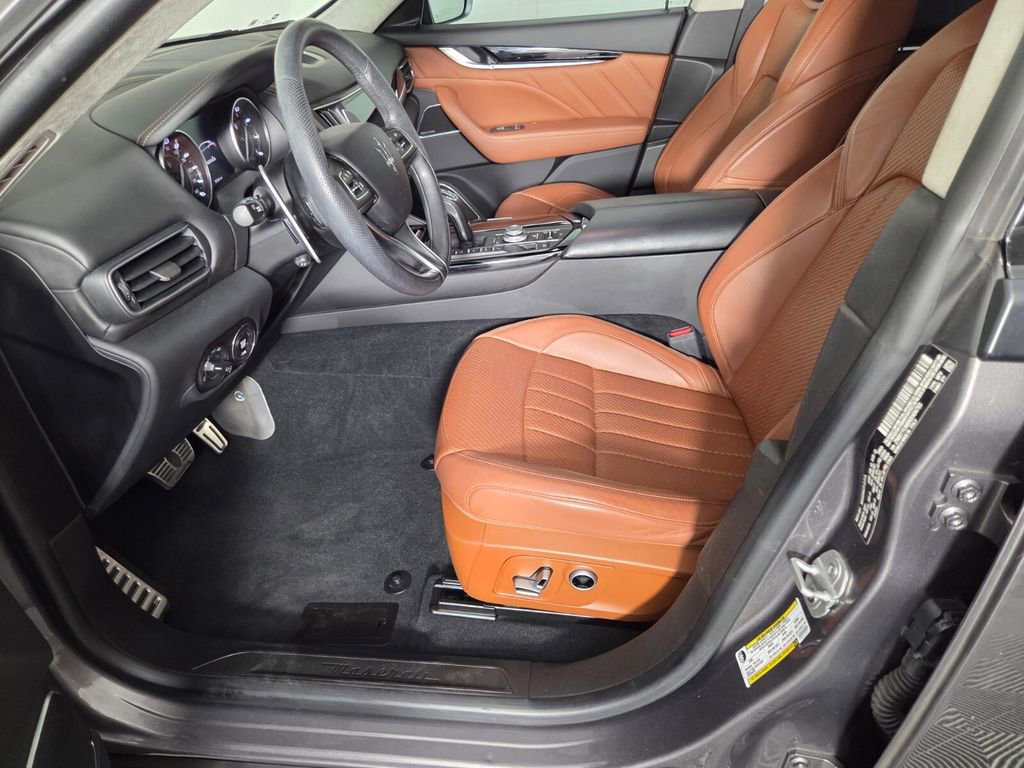 Used 2022 Maserati Levante Modena image 10