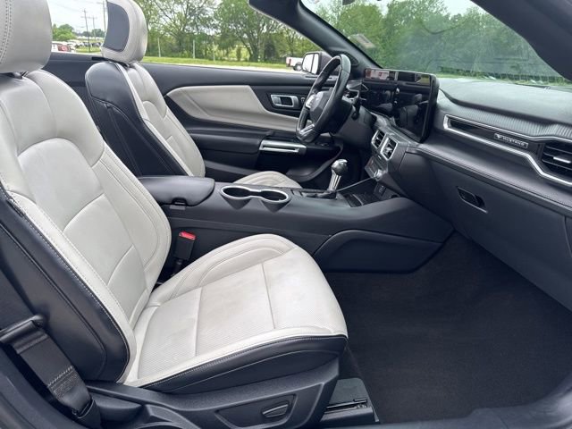 Used 2024 Ford Mustang Premium RWD image 19
