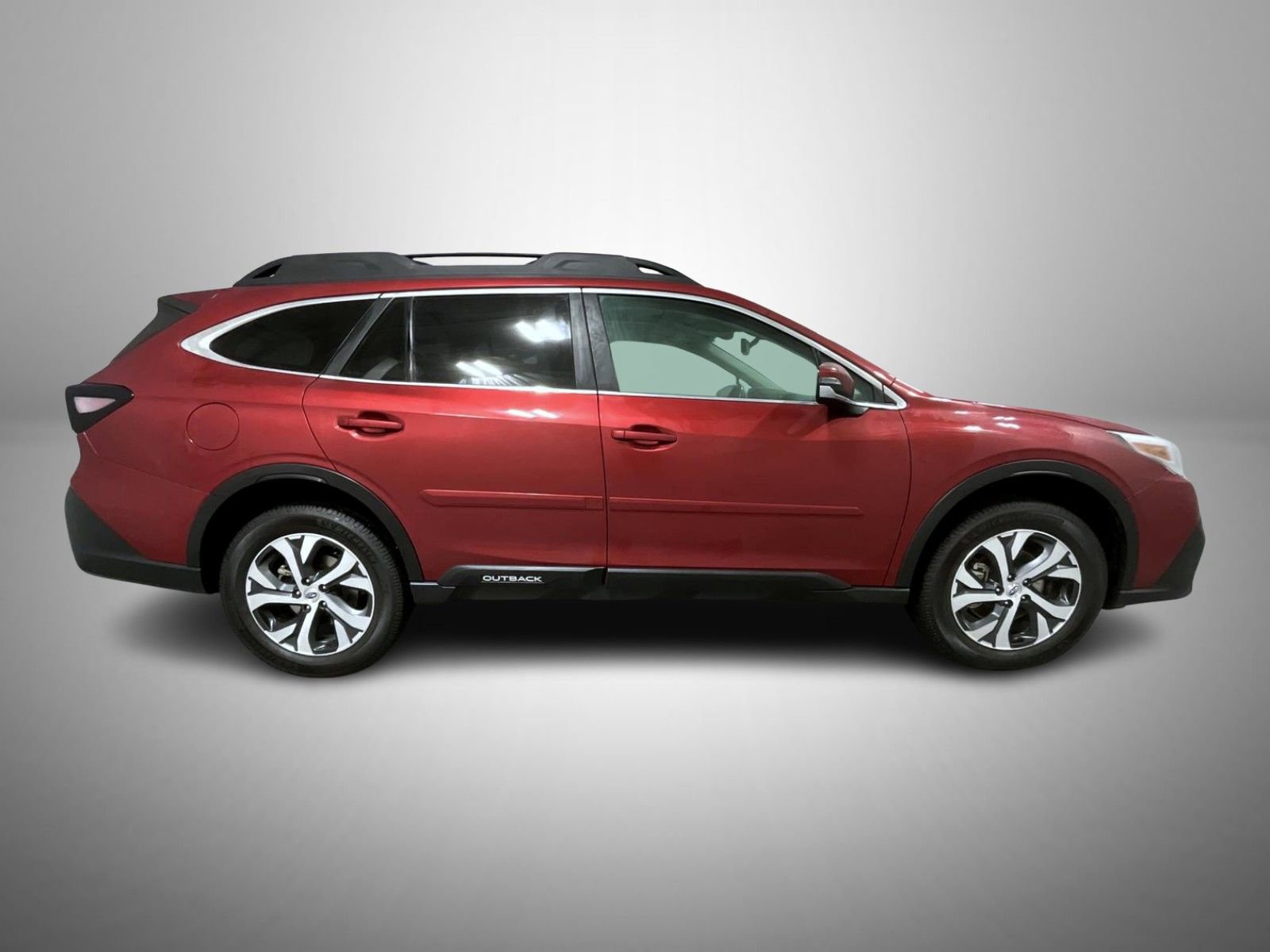Used 2022 Subaru Outback Limited image 4