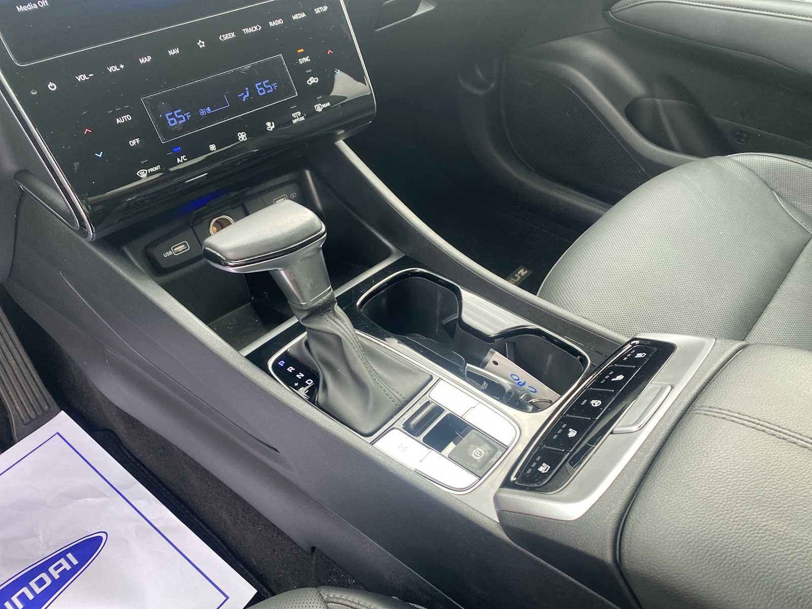 Certified 2024 Hyundai Santa Cruz Limited image 16