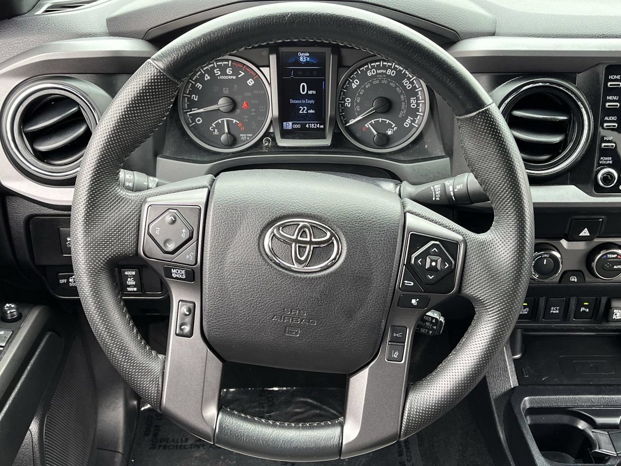Used 2022 Toyota Tacoma TRD Off-Road w/ Technology Package AWD/4WD image 11