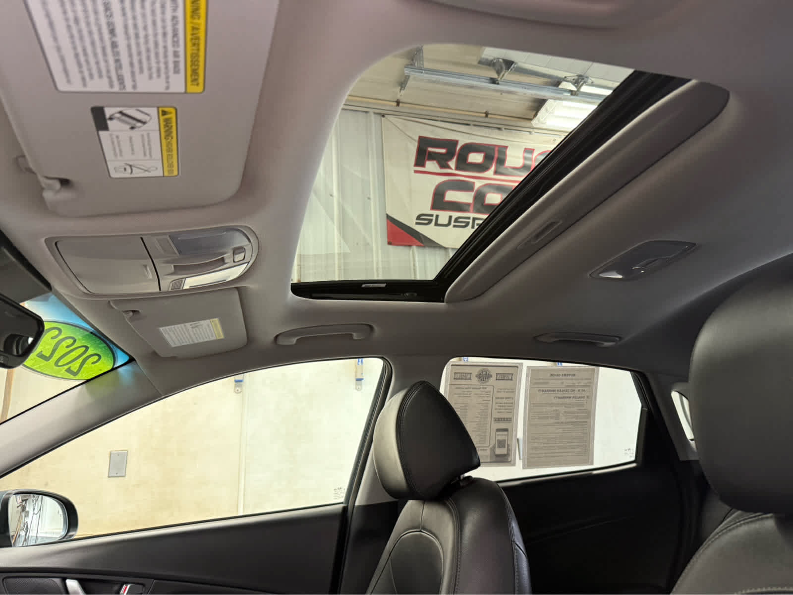 Used 2022 Hyundai Kona Limited w/ Cargo Package AWD/4WD image 12