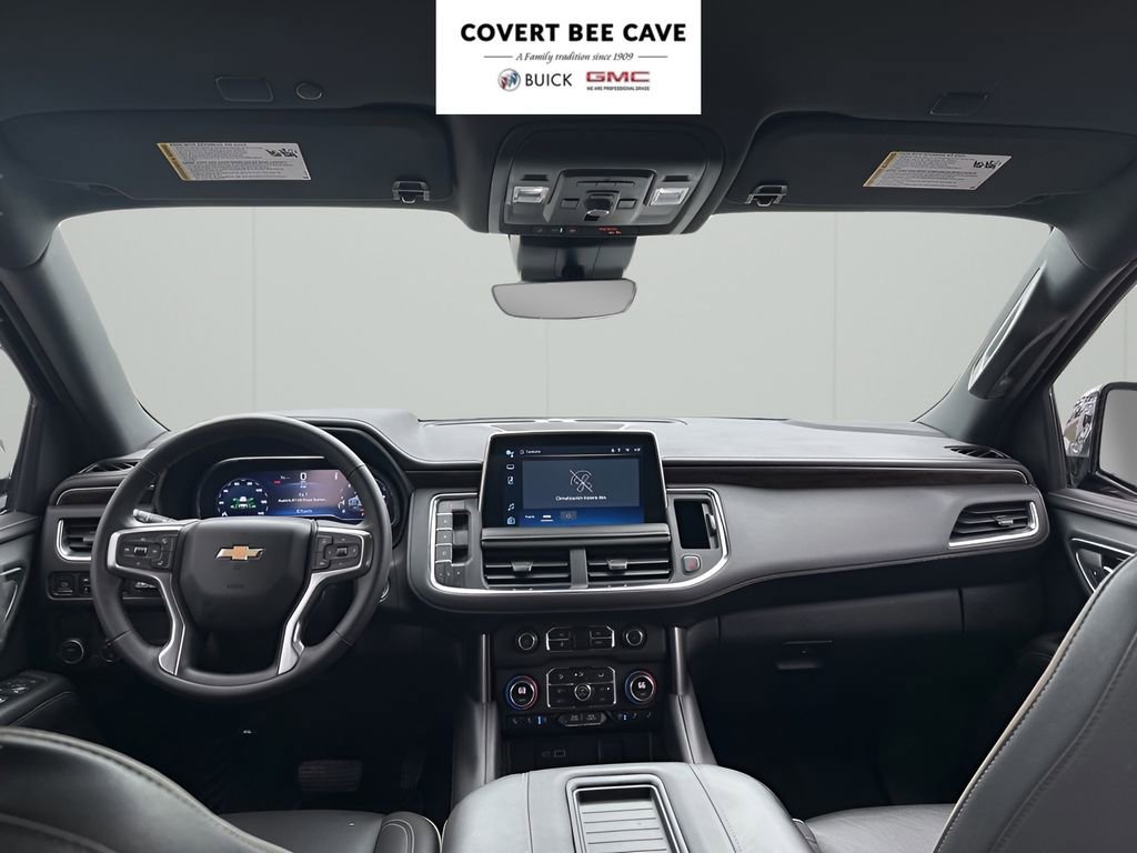 Used 2023 Chevrolet Suburban Premier image 23