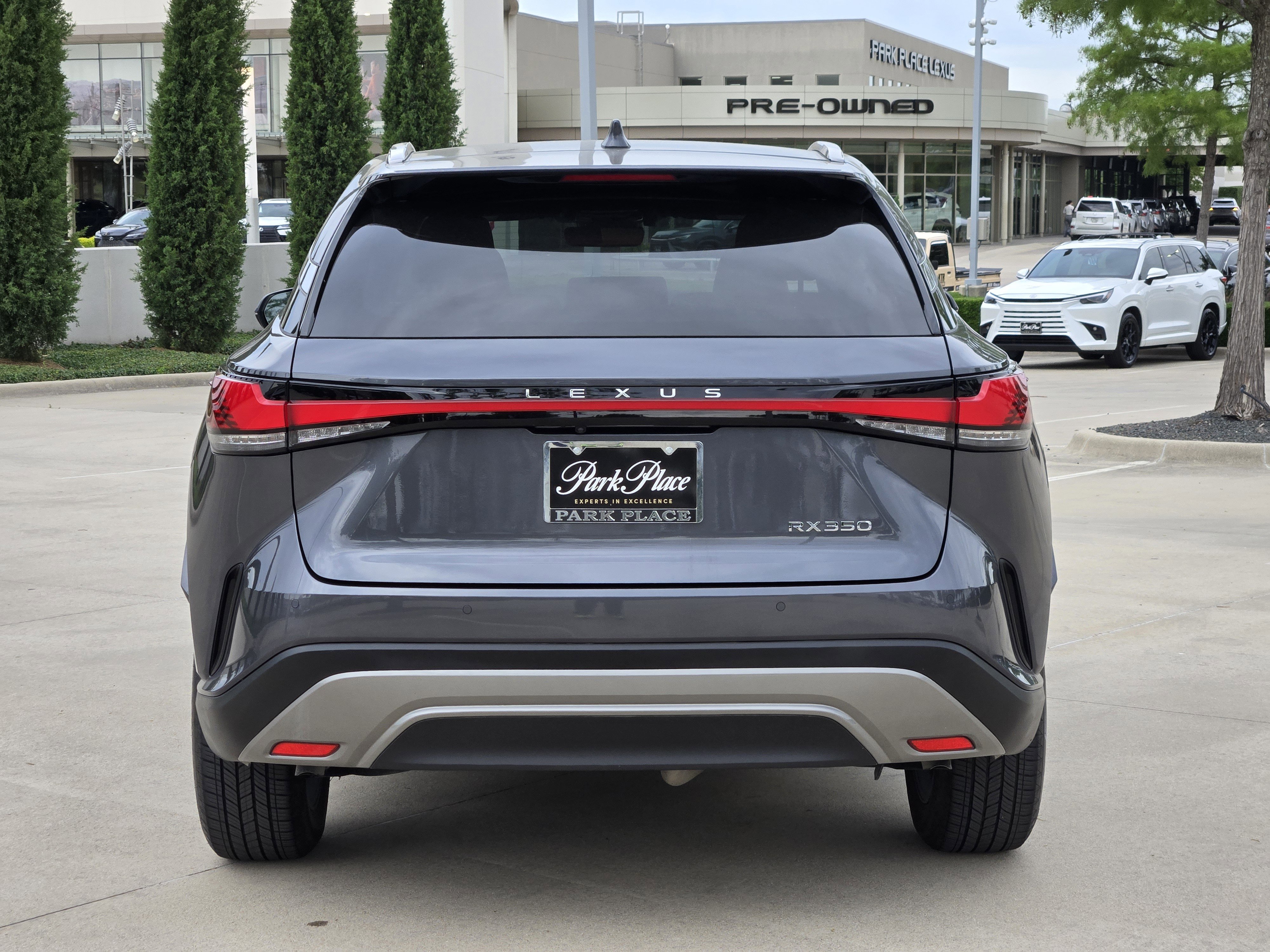Certified 2025 Lexus RX 350 Premium w/ Accessory Package (Z1) FWD image 4