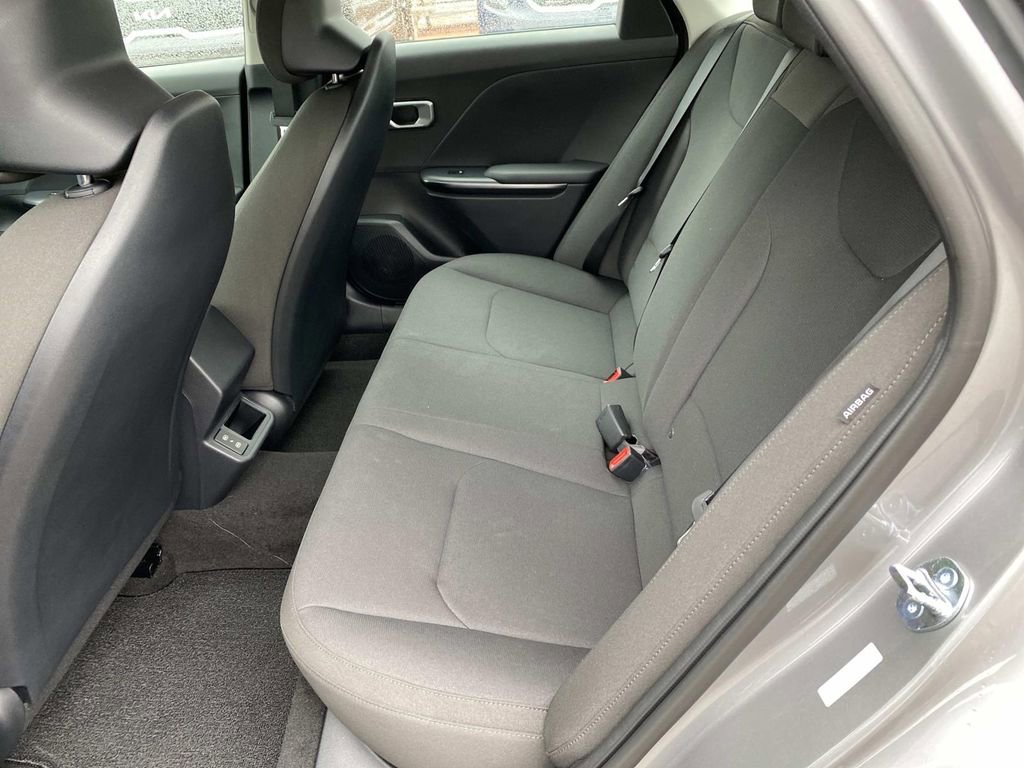 New 2026 Kia K4 LXS image 6