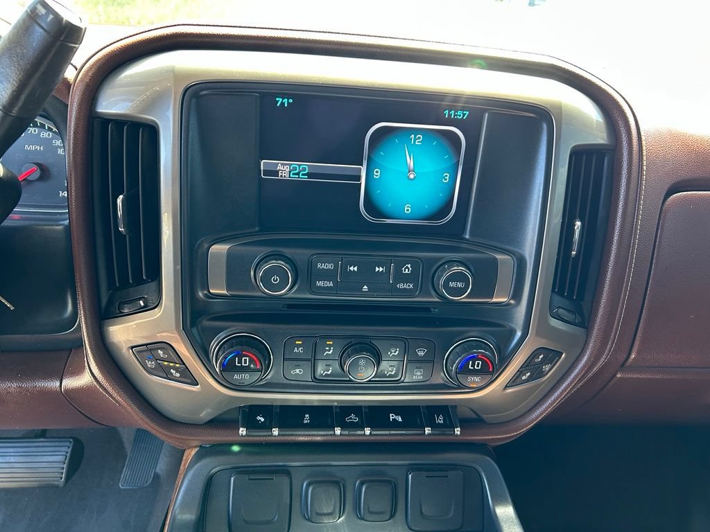 Used 2014 Chevrolet Silverado 1500 High Country w/ High Country Premium Package AWD/4WD image 21