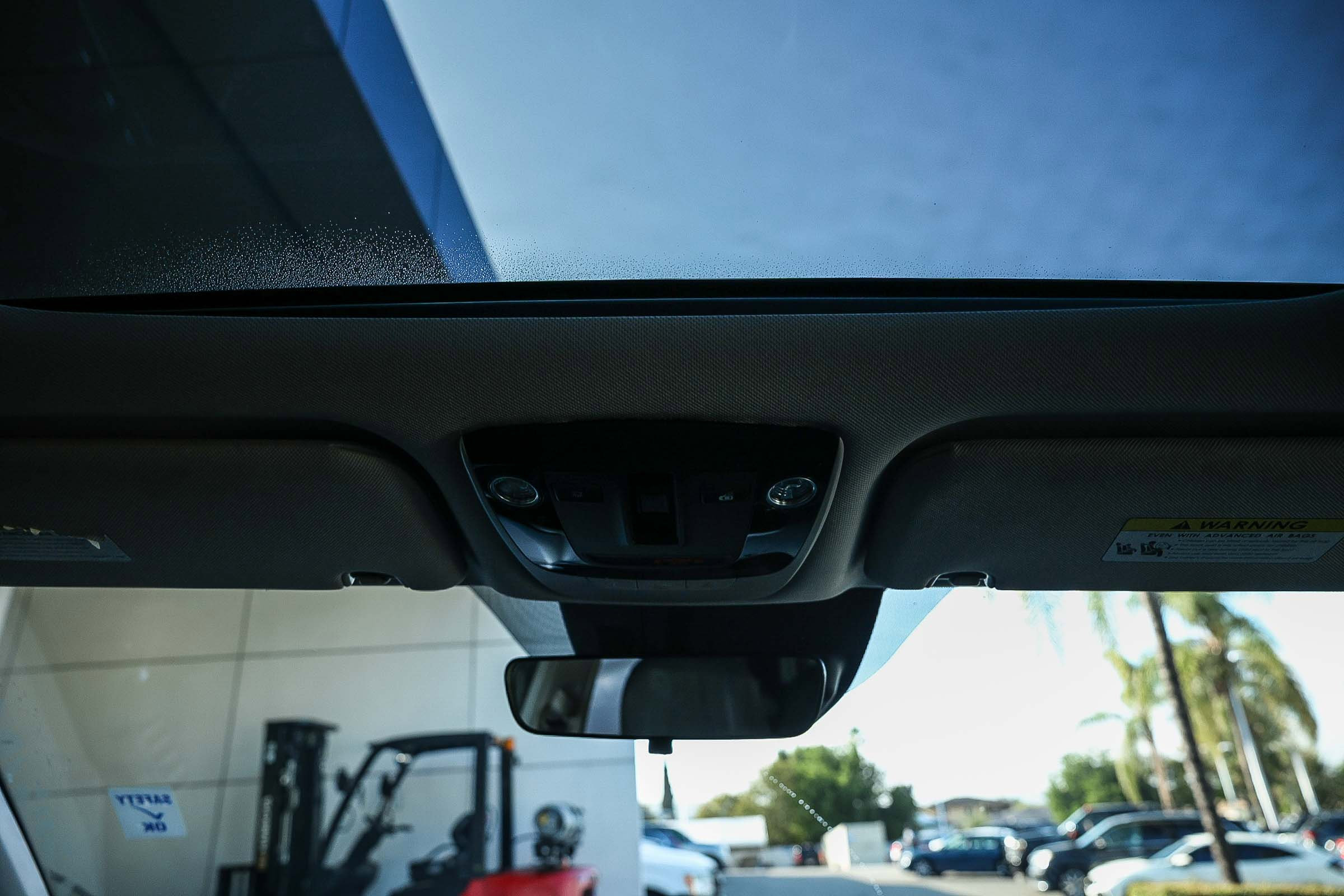 Used 2022 Kia Sorento S w/ Panoramic Sunroof Package image 22