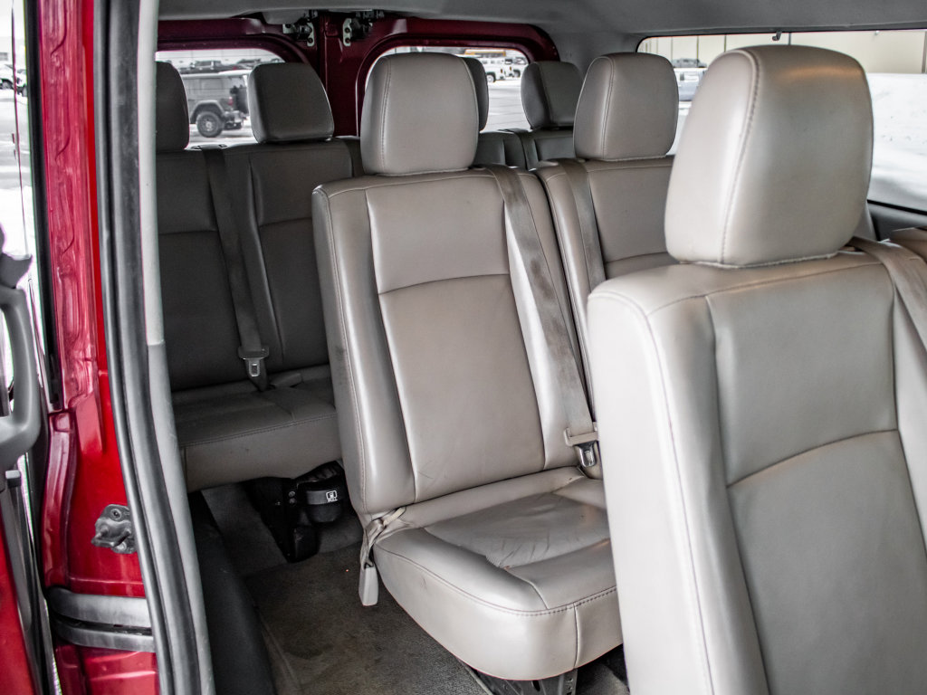 Used 2017 Nissan NV 3500 SL image 16