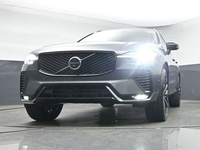 New 2026 Volvo XC60 B5 Ultra w/ Climate Package AWD/4WD image 40